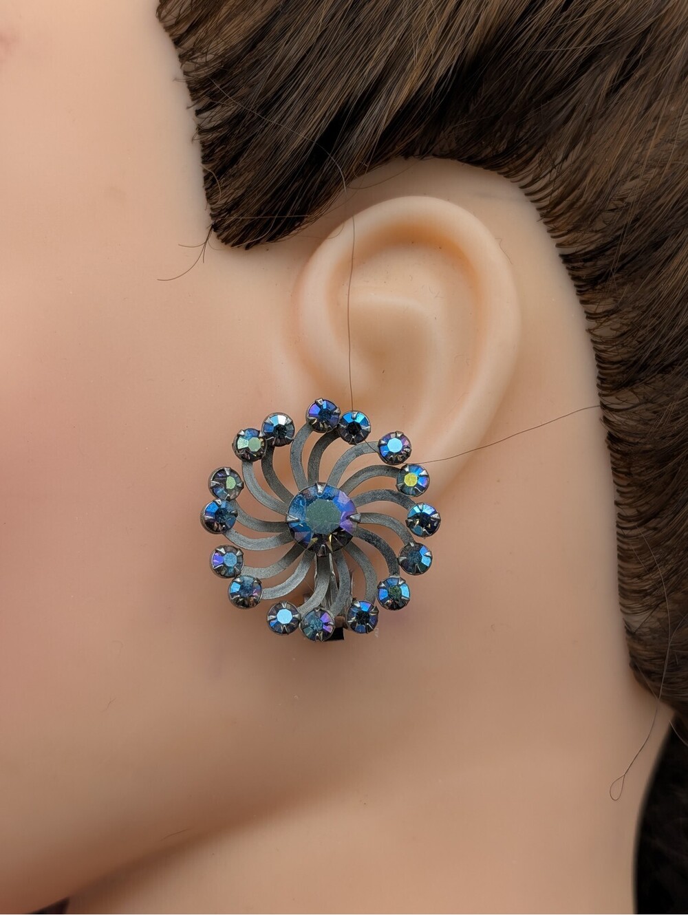 Vintage Mid Century Aurora Borealis Pinwheel Clip On Earrings AB Rhinestone 1.25